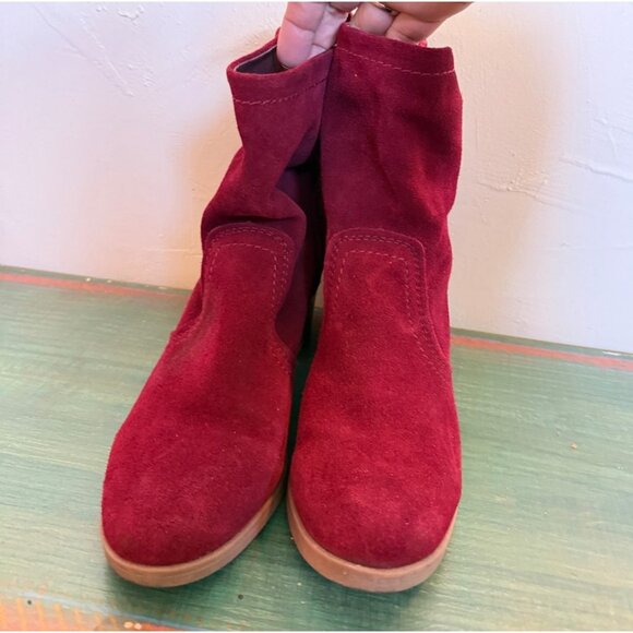 Canyon River Blues Boots Womens 8 Red Savannah Slouch Mid Suede Pull On Heels - Picture 2 of 10